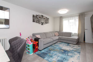 Photo 9- click for photo gallery